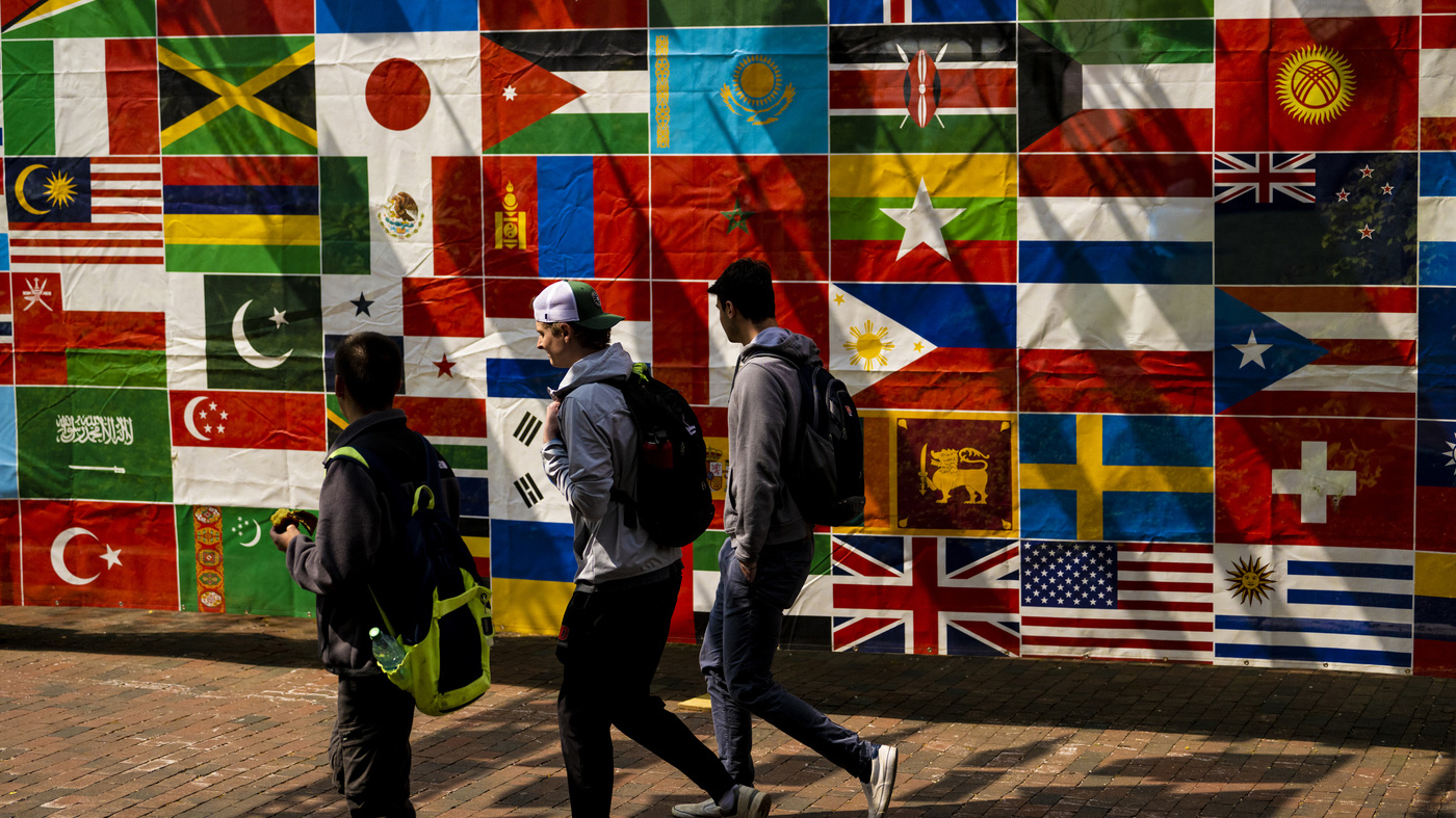 Fulbright Applicants Look to Extend Their Global Reach