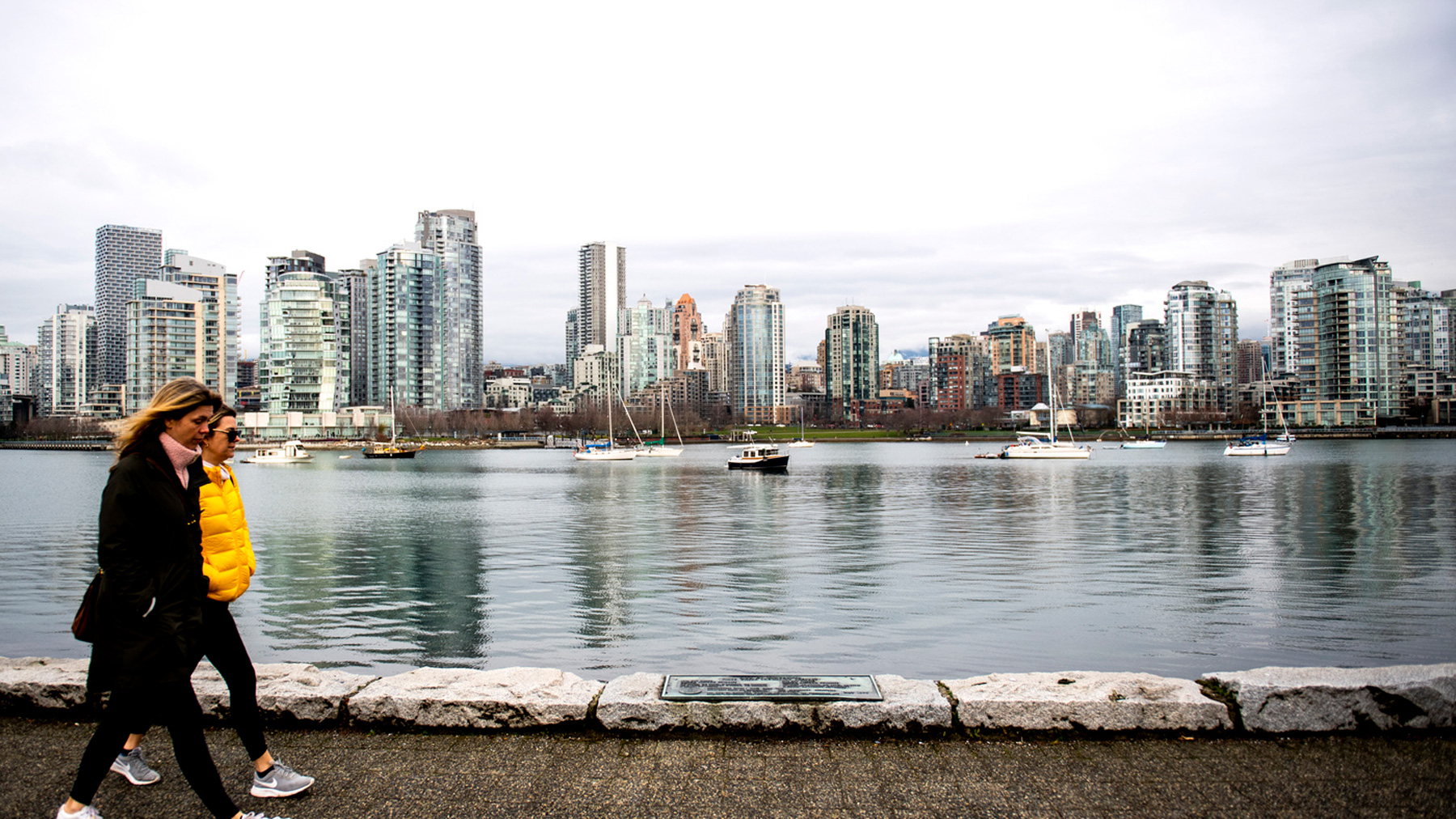 Huskies Chart Global Paths, Forward Fulbright Applications