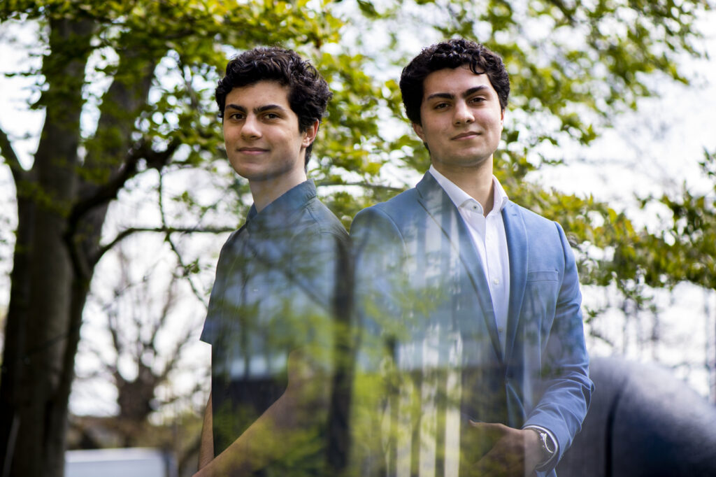 These Identical Twins Launched Research Careers – As Freshmen